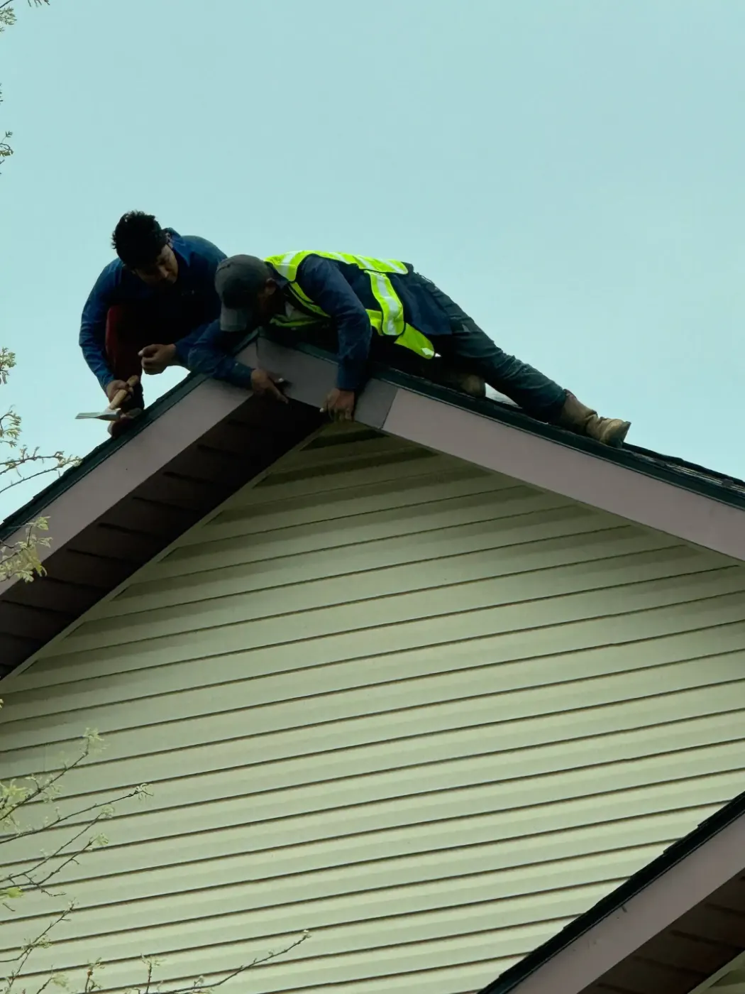 Commercial roof inspection documented in Tipton