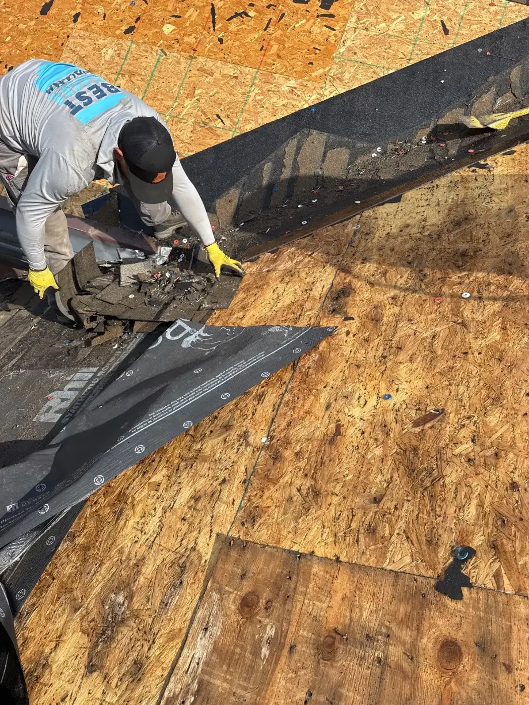 Manufacturer-certified roof installation in Tipton